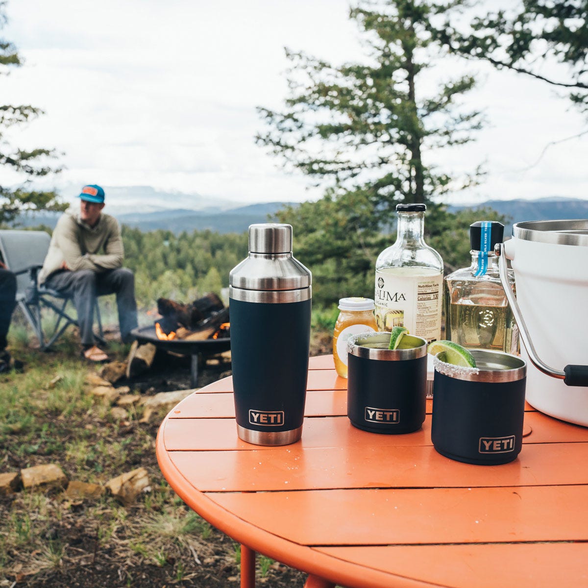 yeti-cocktail-shaker-lid_stainless__21.jpg