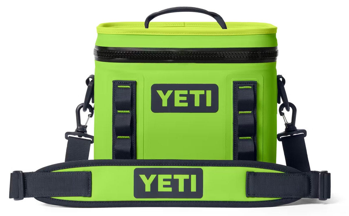 yeti-flip-8_venom__01.jpg
