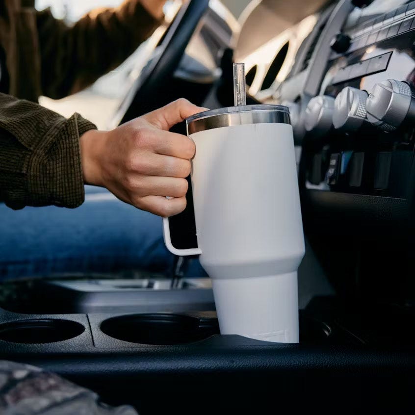 yeti-r42-straw-mug_cape-taupe__04.jpg